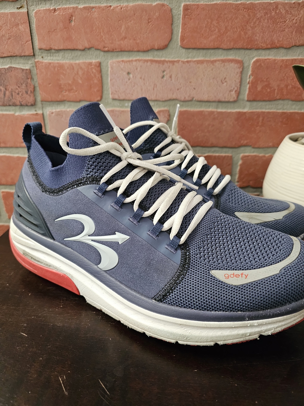 Men's Navy Athletic Lace-Up Sneakers